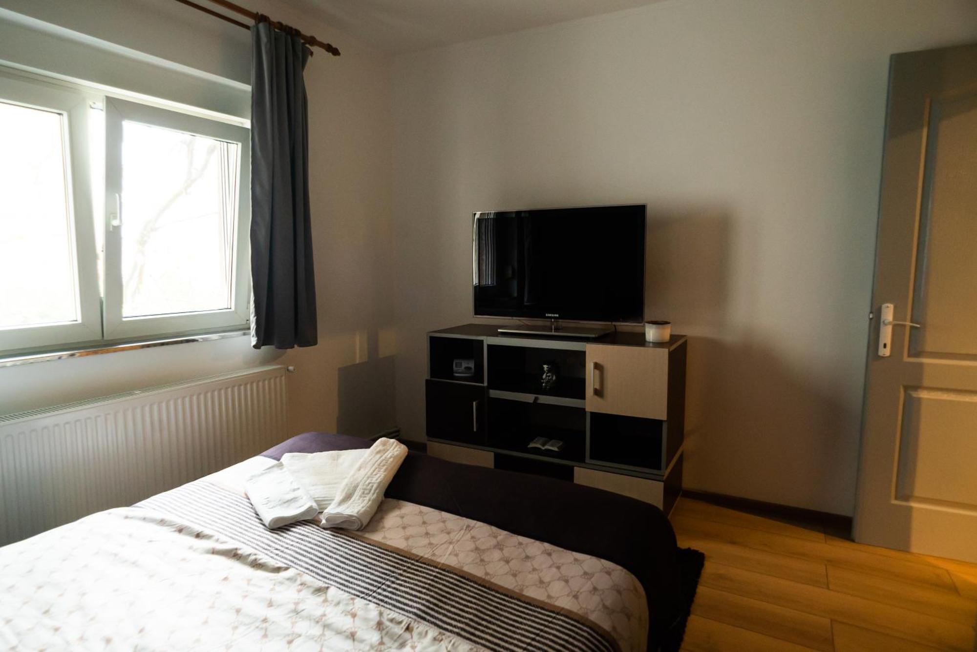 Apartament Dacul ฮูเนโดอารา ภายนอก รูปภาพ